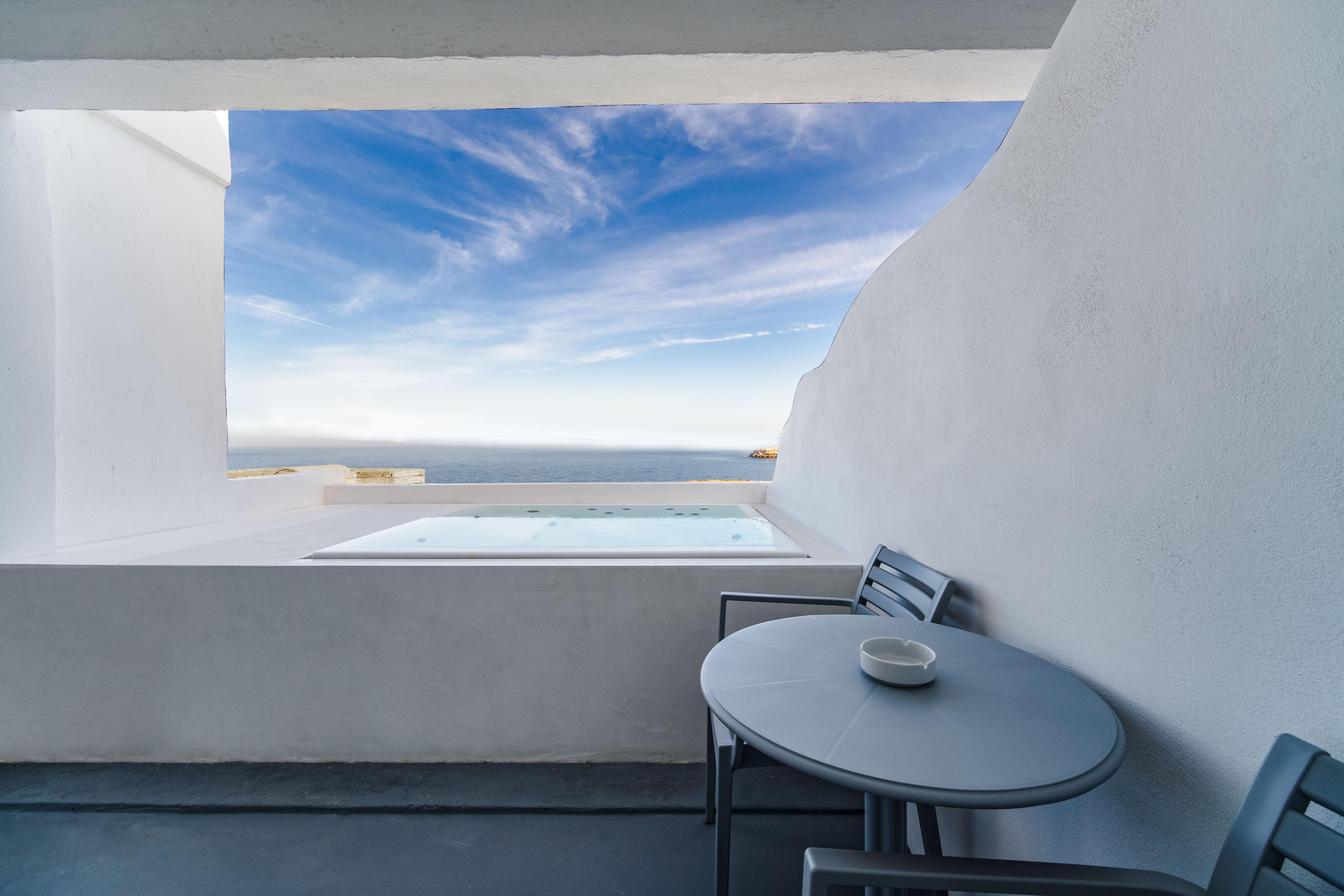 Serenita Luxury Suites Akrotiri  Bagian luar foto