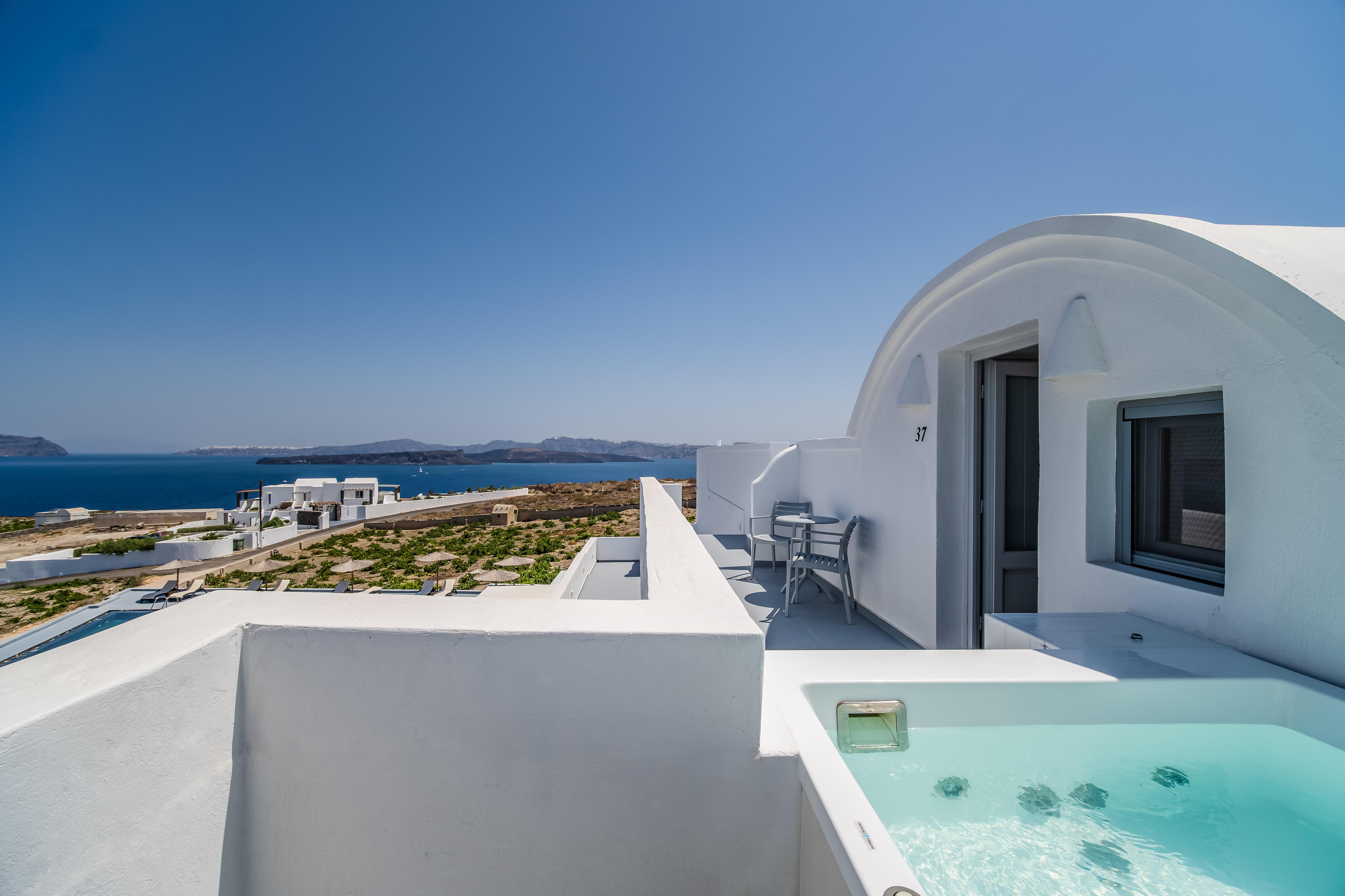 Serenita Luxury Suites Akrotiri  Bagian luar foto