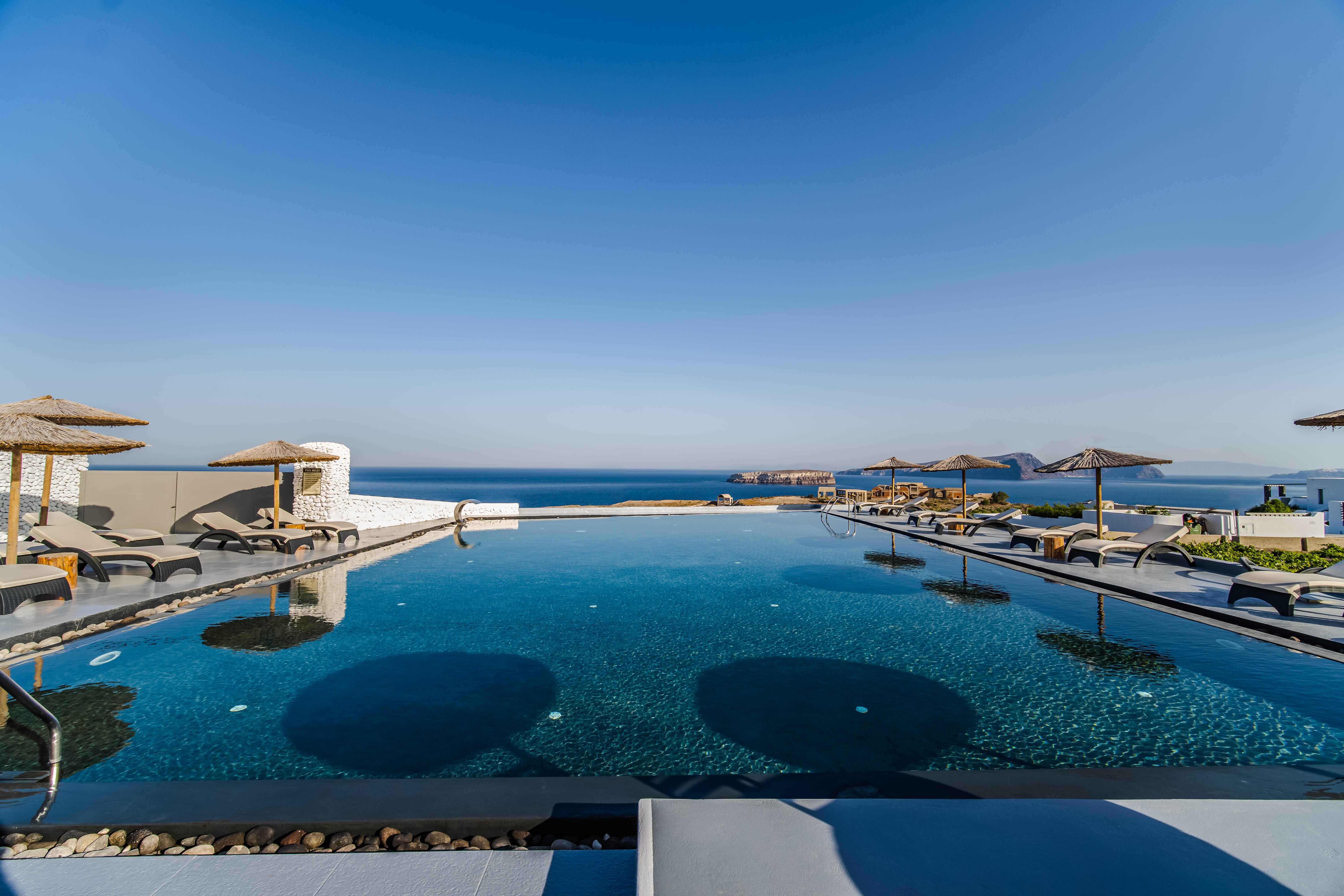 Serenita Luxury Suites Akrotiri  Bagian luar foto