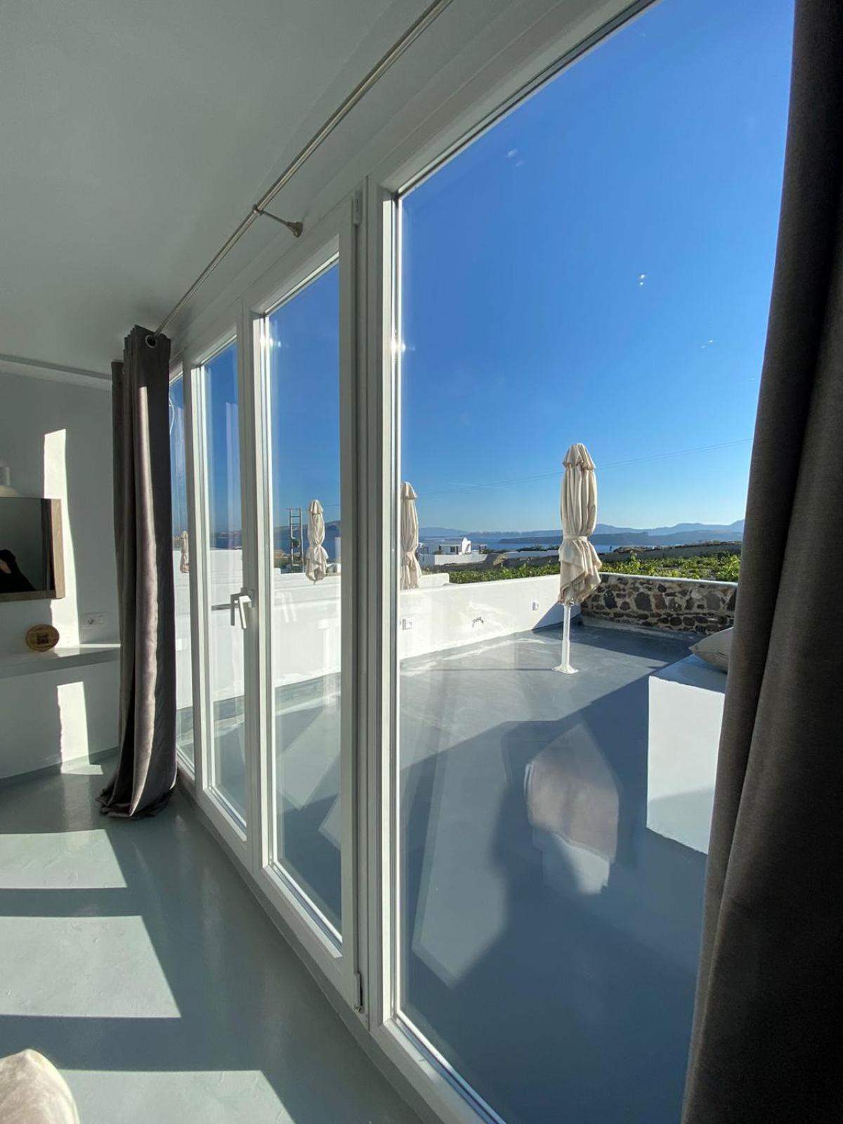 Serenita Luxury Suites Akrotiri  Bagian luar foto