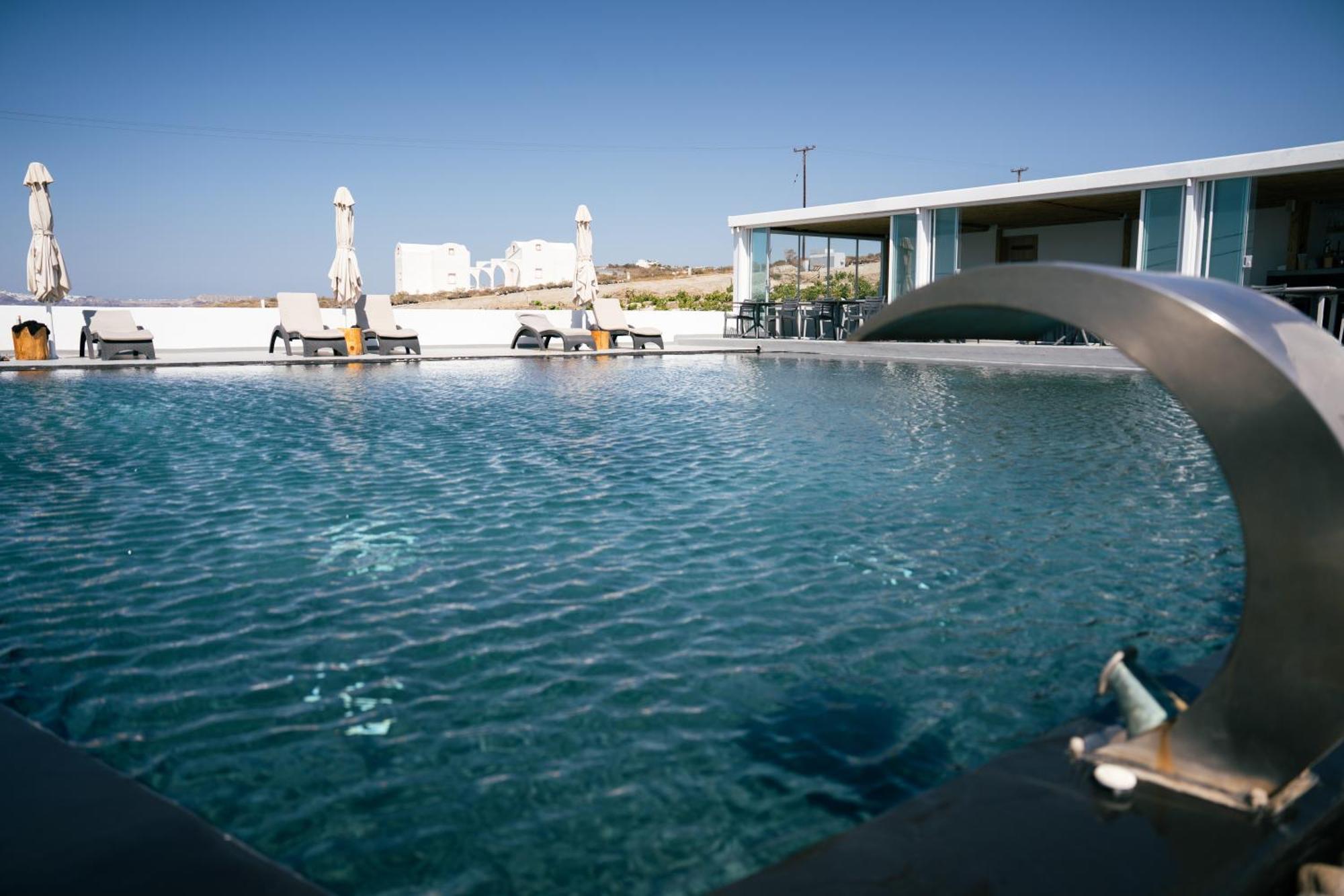 Serenita Luxury Suites Akrotiri  Bagian luar foto