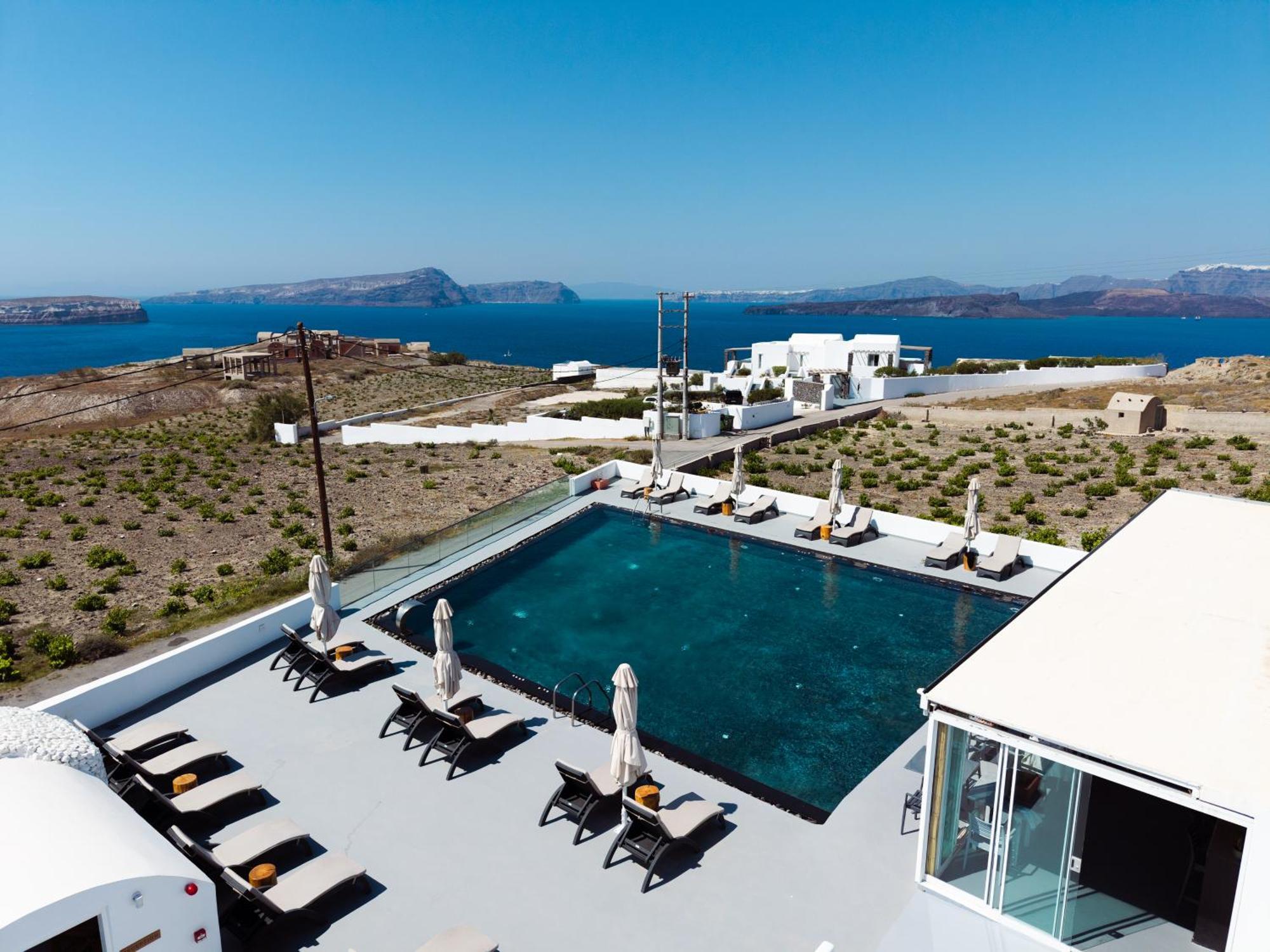 Serenita Luxury Suites Akrotiri  Bagian luar foto