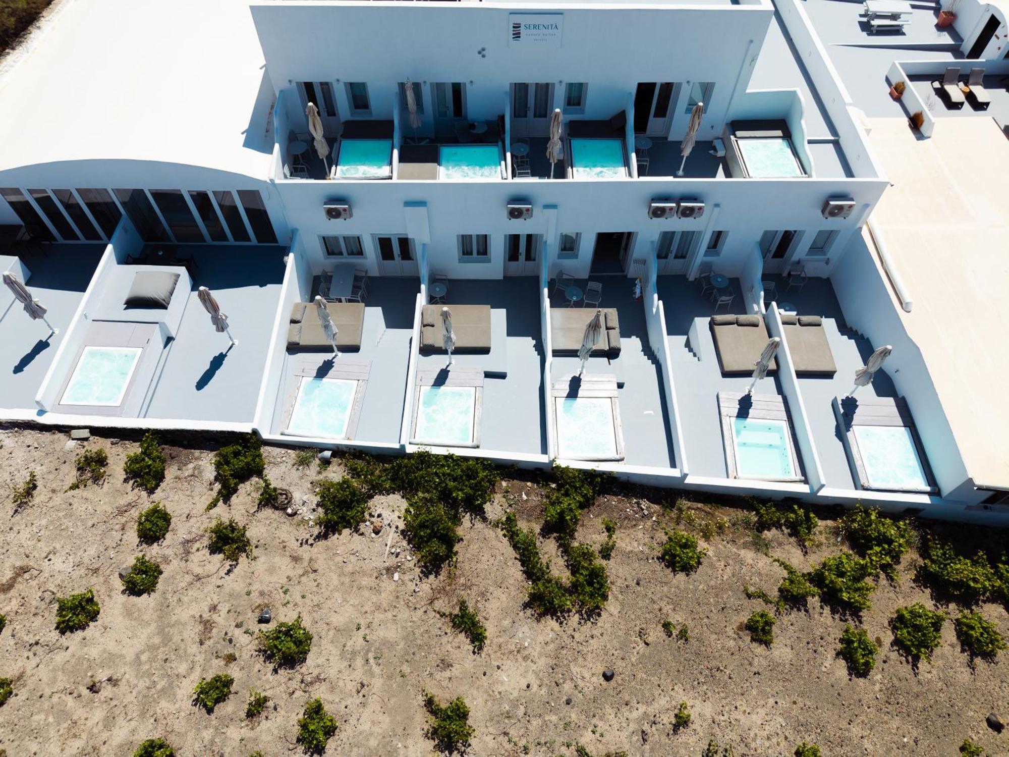 Serenita Luxury Suites Akrotiri  Bagian luar foto